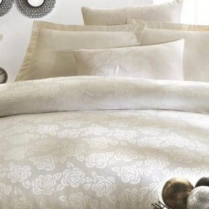 Rozberri - Kremovyy Zhakkard